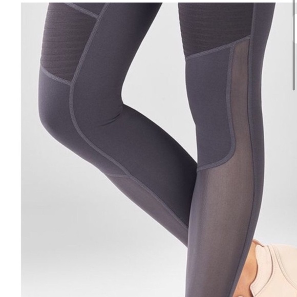 Grey Fabletics Leggings - Picture 1 of 7